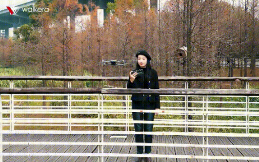 手機體感操控，簡單上手